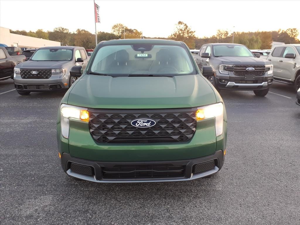 New 2025 Ford Maverick XLT Truck SuperCrew