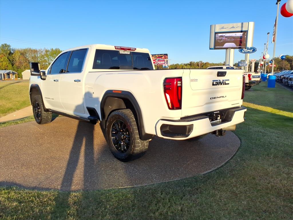 2024 Gmc Sierra 2500 HD Denali Ultimate photo 2