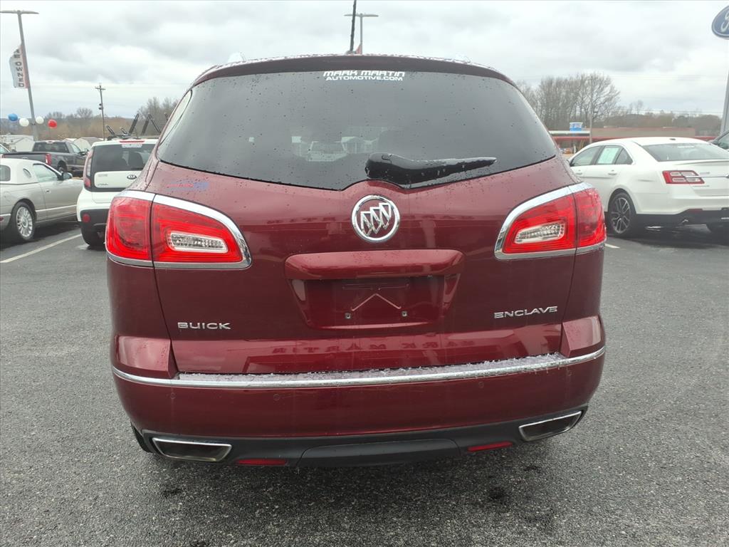 2015 Buick Enclave Convenience photo 2