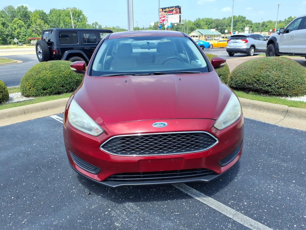 Used 2016 Ford Focus SE Sedan