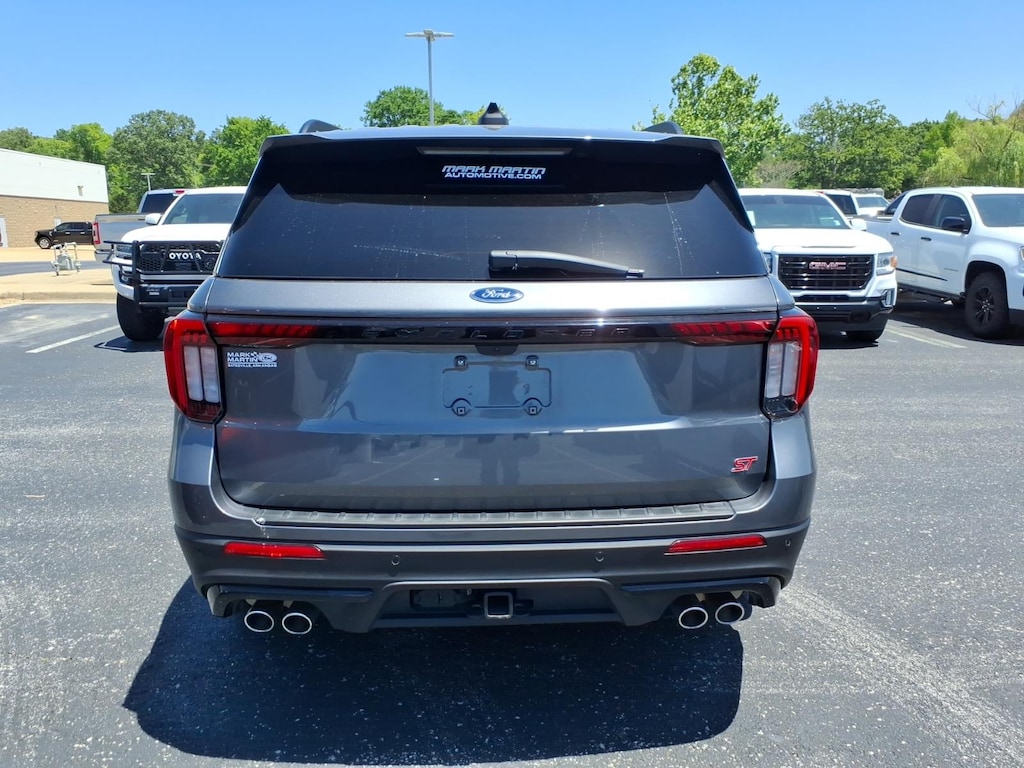 Used 2025 Ford Explorer ST SUV