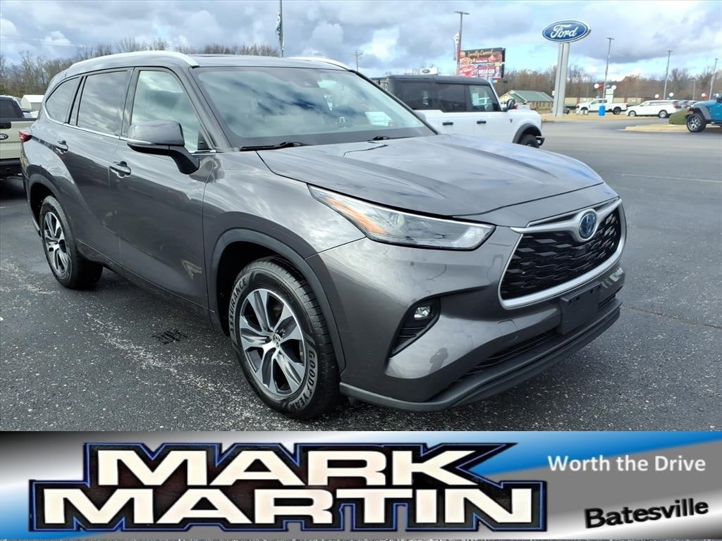 2022 Toyota Highlander XLE's photo