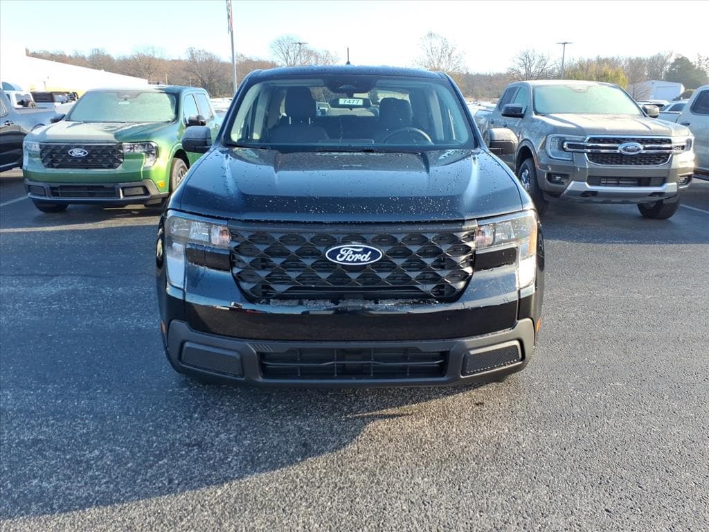 New 2025 Ford Maverick XL Truck SuperCrew