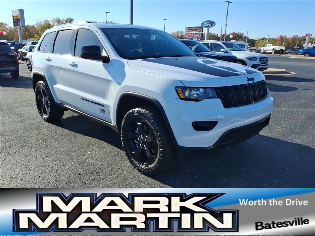 Used 2021 Jeep Grand Cherokee Laredo SUV