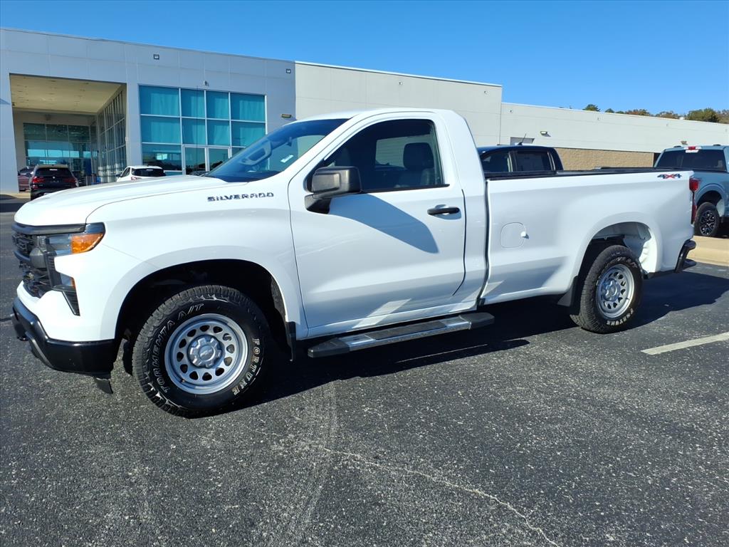 2022 Chevrolet Silverado 1500 Work Truck photo 3