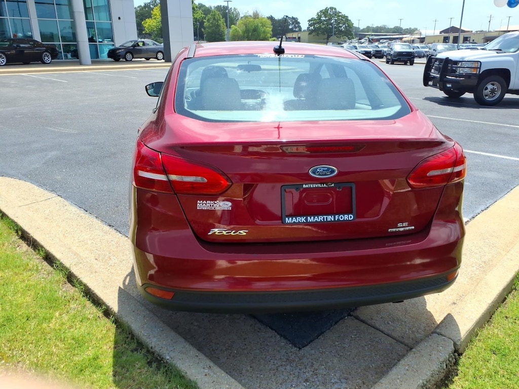 Used 2016 Ford Focus SE Sedan