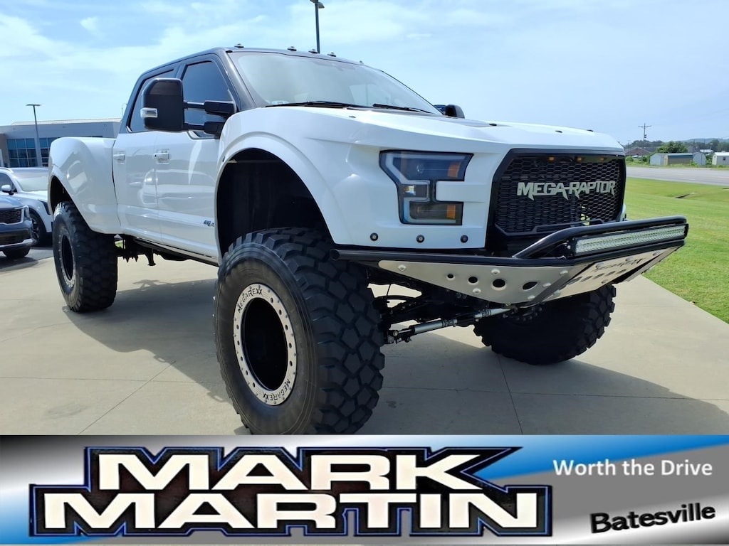 Used 2022 Ford F-250 Lariat Truck Crew Cab