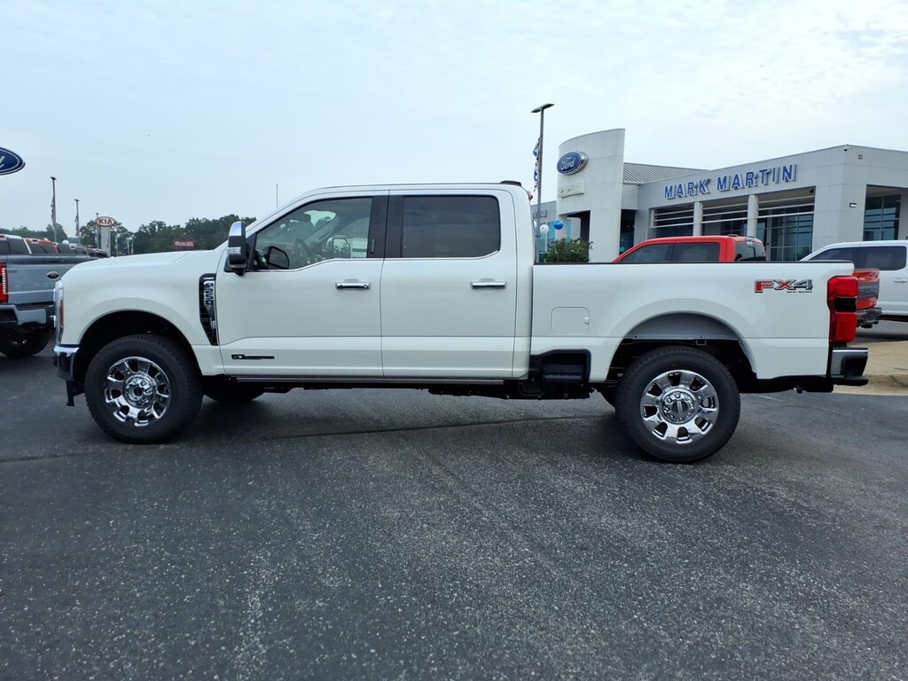 New 2026 Ford F-250 Truck Crew Cab