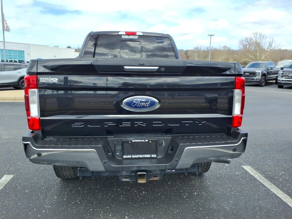 Used 2019 Ford F-250 Lariat Crew Cab Short Bed Truck
