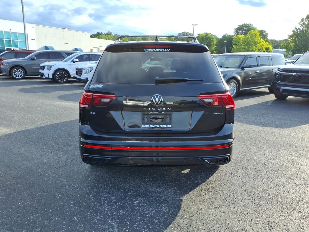Used 2024 Volkswagen Tiguan 2.0T SE R-Line Black SUV