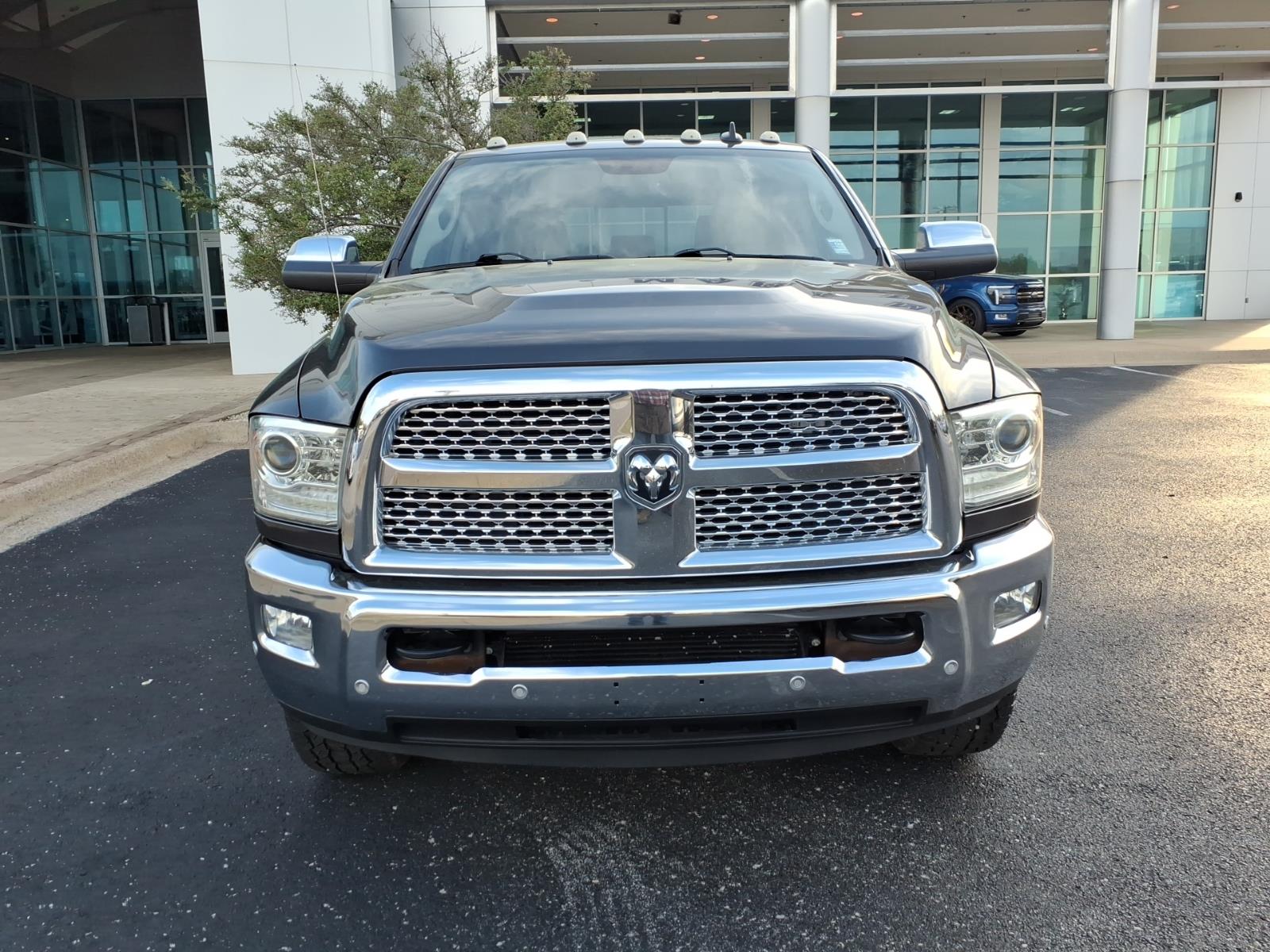 Used 2018 RAM Ram 2500 Pickup Laramie with VIN 3C6UR5NL2JG409581 for sale in Little Rock