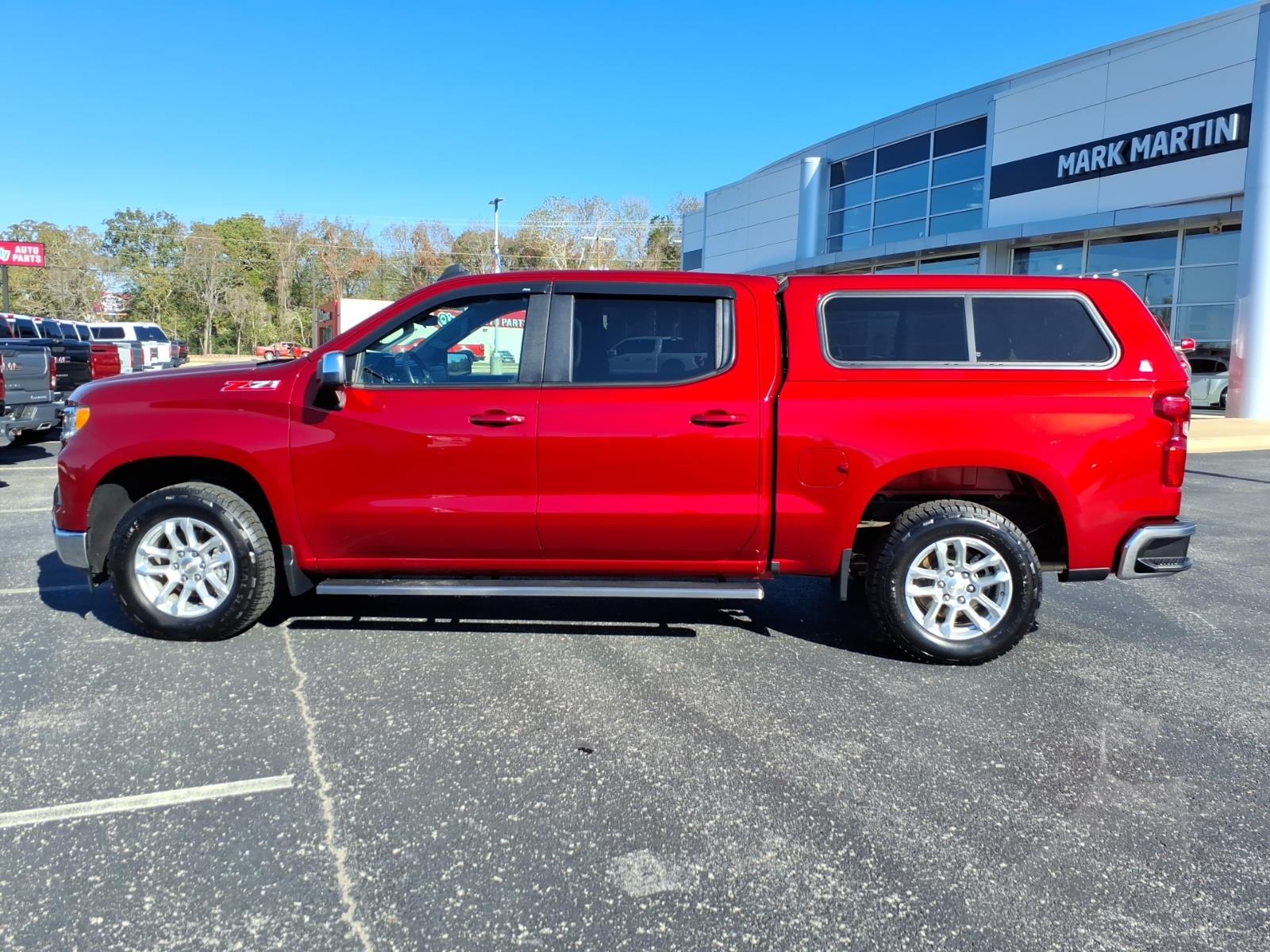 Used 2022 Chevrolet Silverado 1500 LT w/1LT Truck Crew Cab