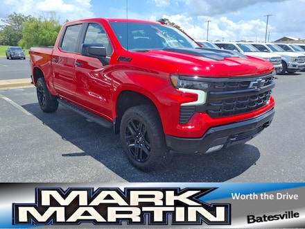 2024 Chevrolet Silverado 1500 LT Trail Boss Crew Cab Short Bed Truck