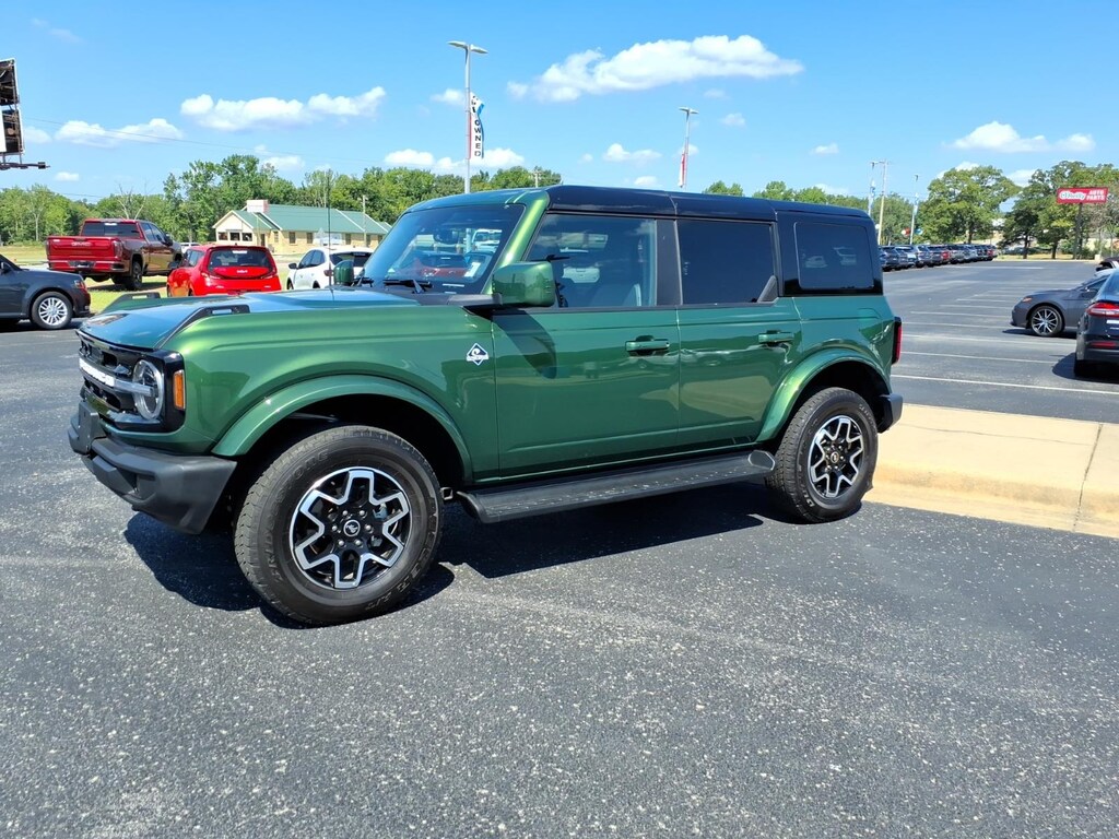 Used 2025 Ford Bronco Outer Banks SUV