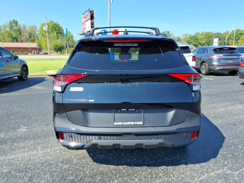 Used 2025 Kia Sportage X-Pro SUV