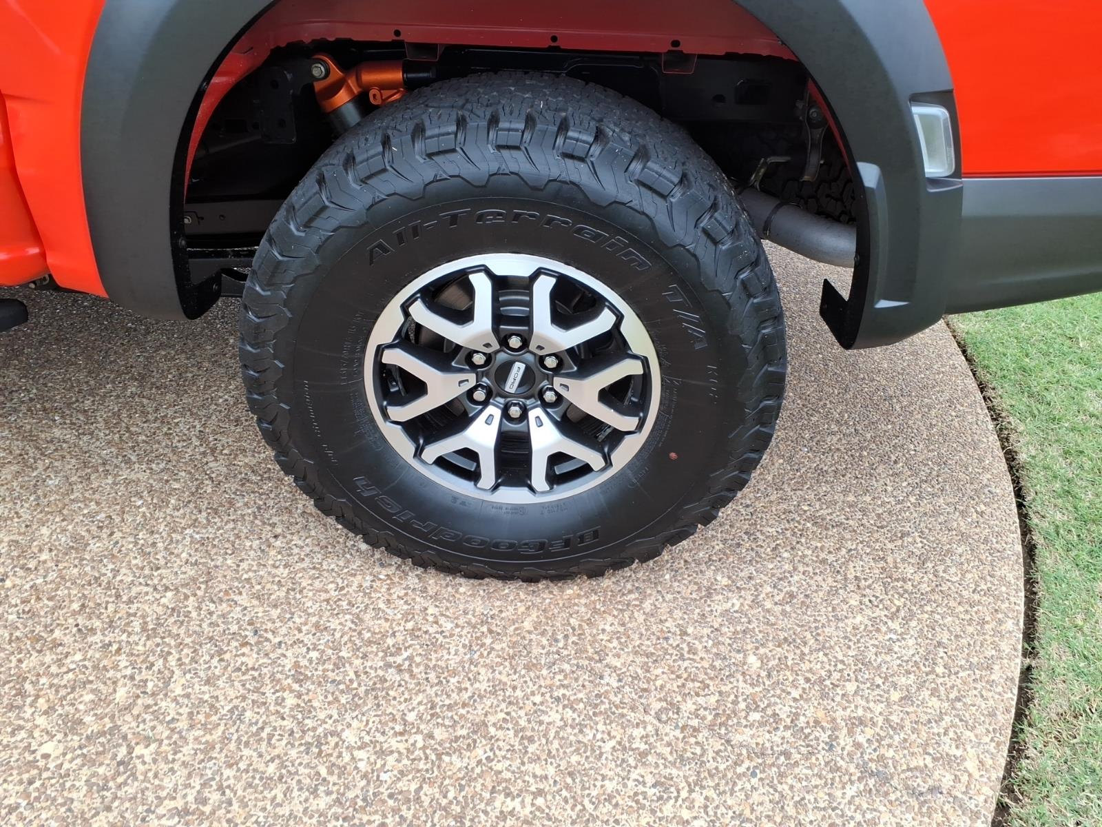2023 Ford F-150 Raptor - Photo 6