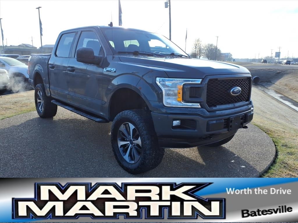 2020 Ford F-150 XL's photo