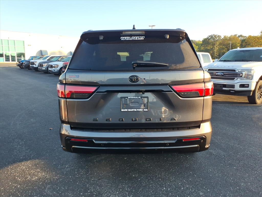 2024 Toyota Sequoia Platinum photo 2