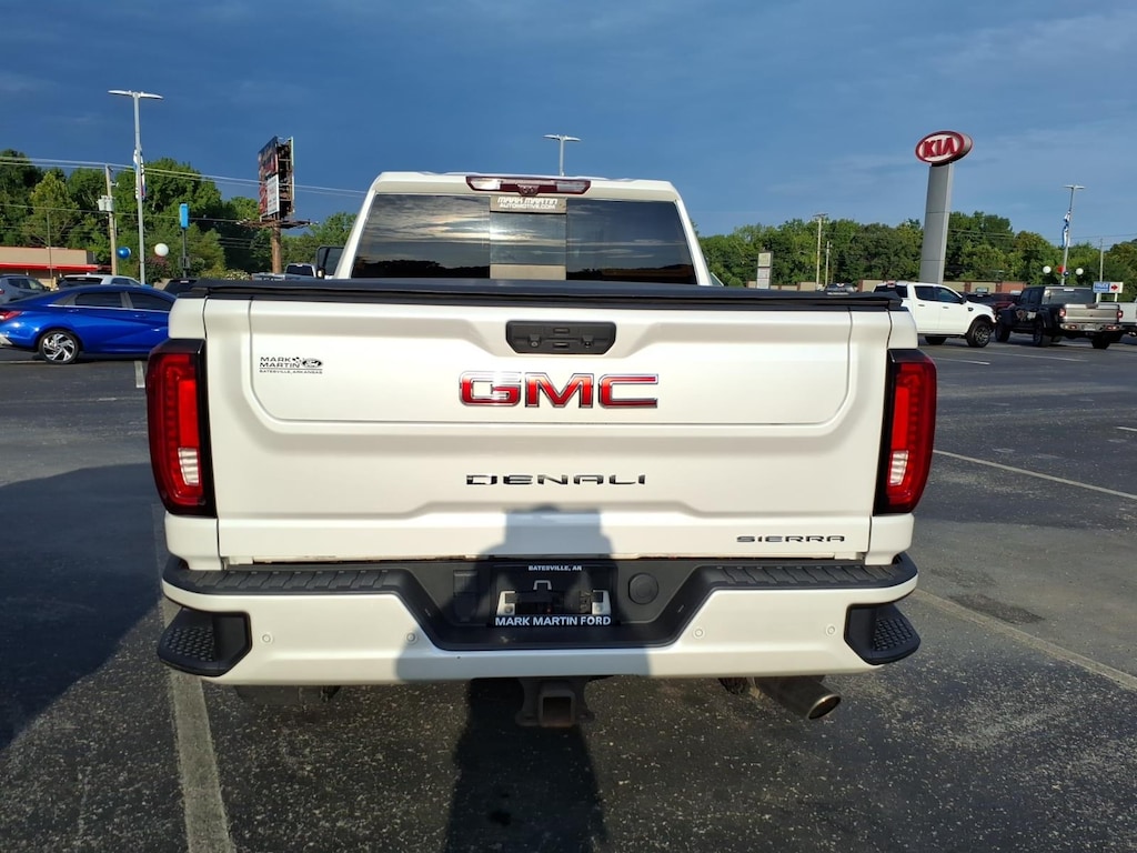 Used 2022 GMC Sierra 2500 HD Denali Truck Crew Cab