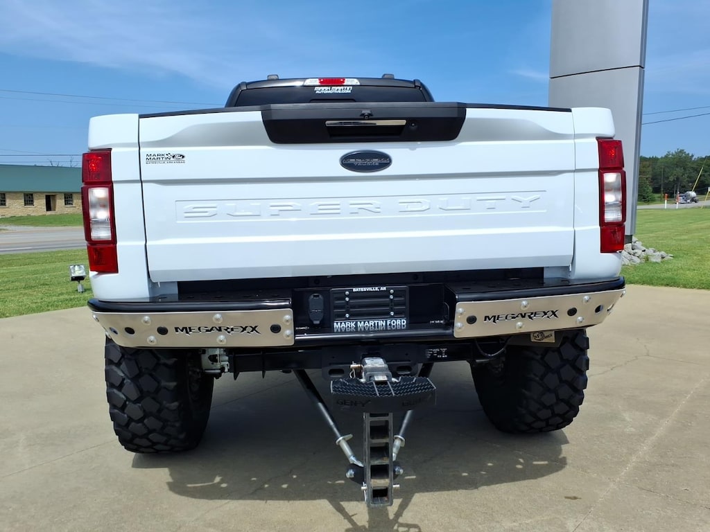 Used 2022 Ford F-250 Lariat Truck Crew Cab