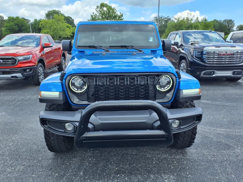 2024 Jeep Gladiator Sport photo 2