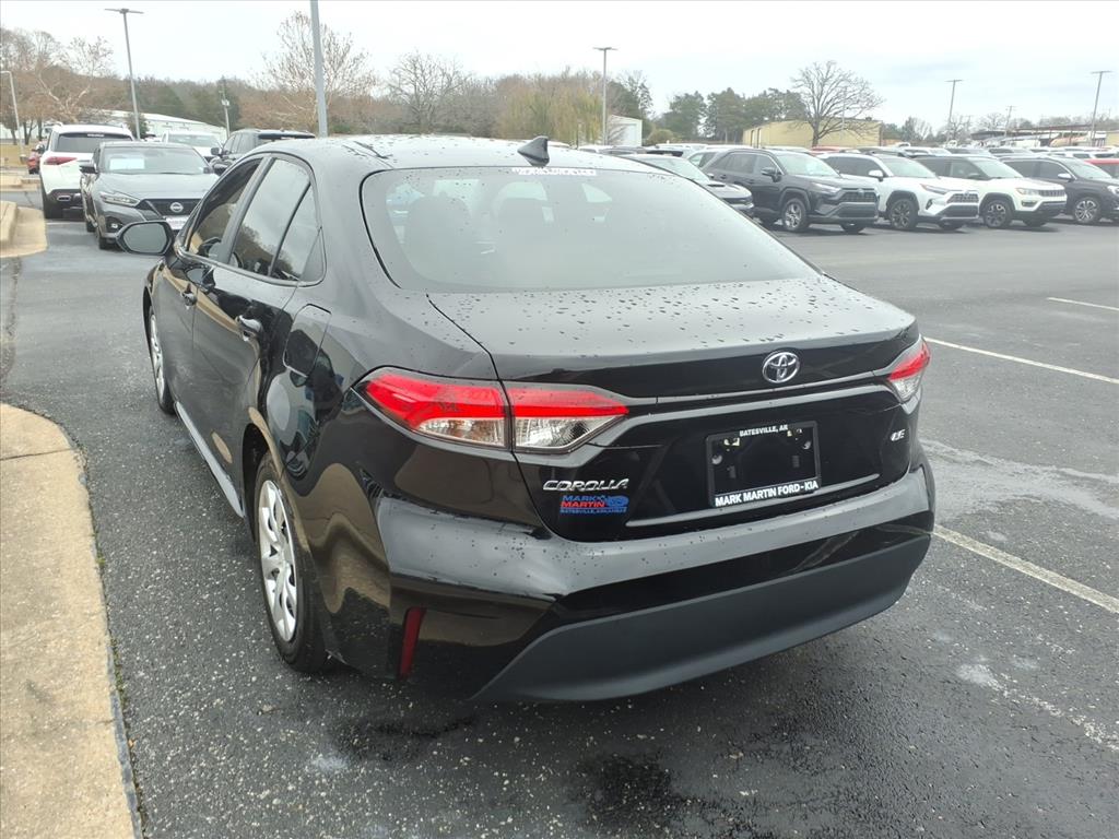 2024 Toyota Corolla LE photo 4