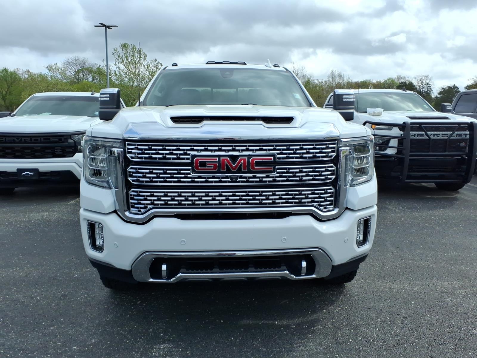 Used 2020 GMC Sierra 2500 Denali HD Denali with VIN 1GT49REY9LF281887 for sale in Little Rock