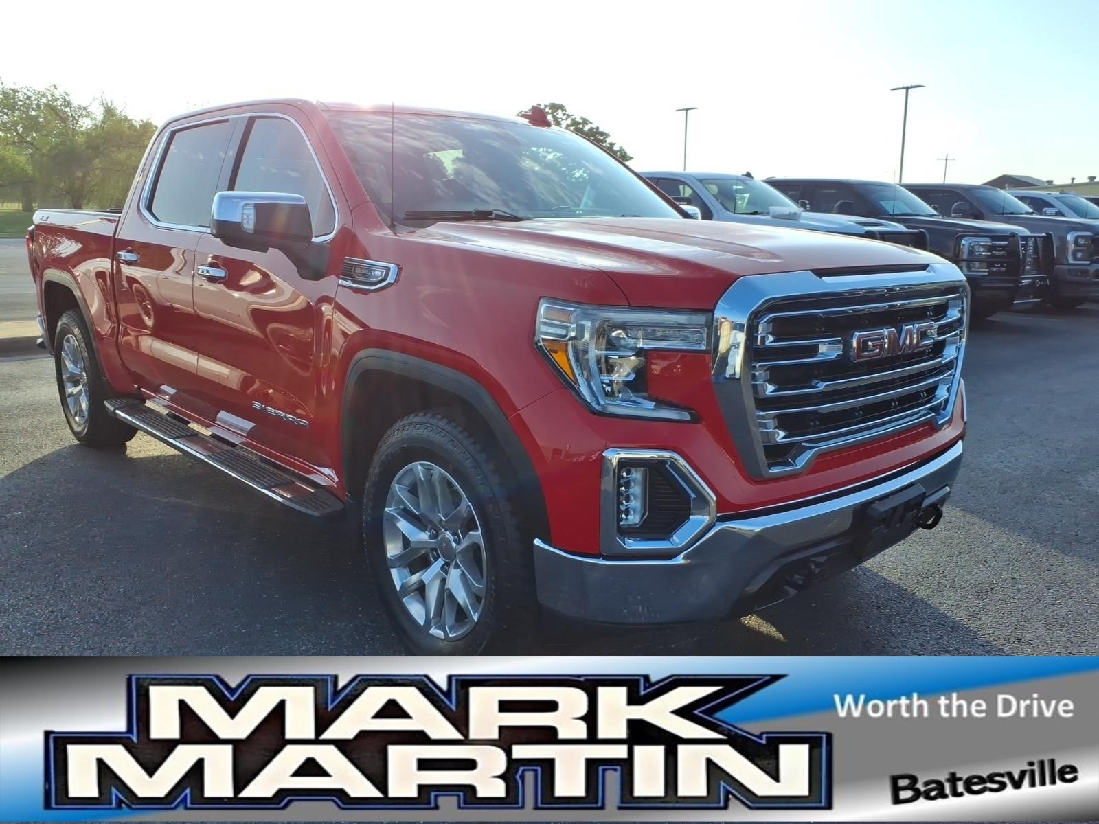 2019 GMC Sierra 4WD Crew Cab Short Box SLT's photo