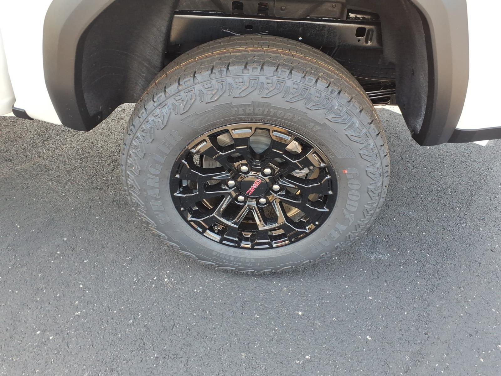 2026 GMC Canyon Elevation - Photo 6