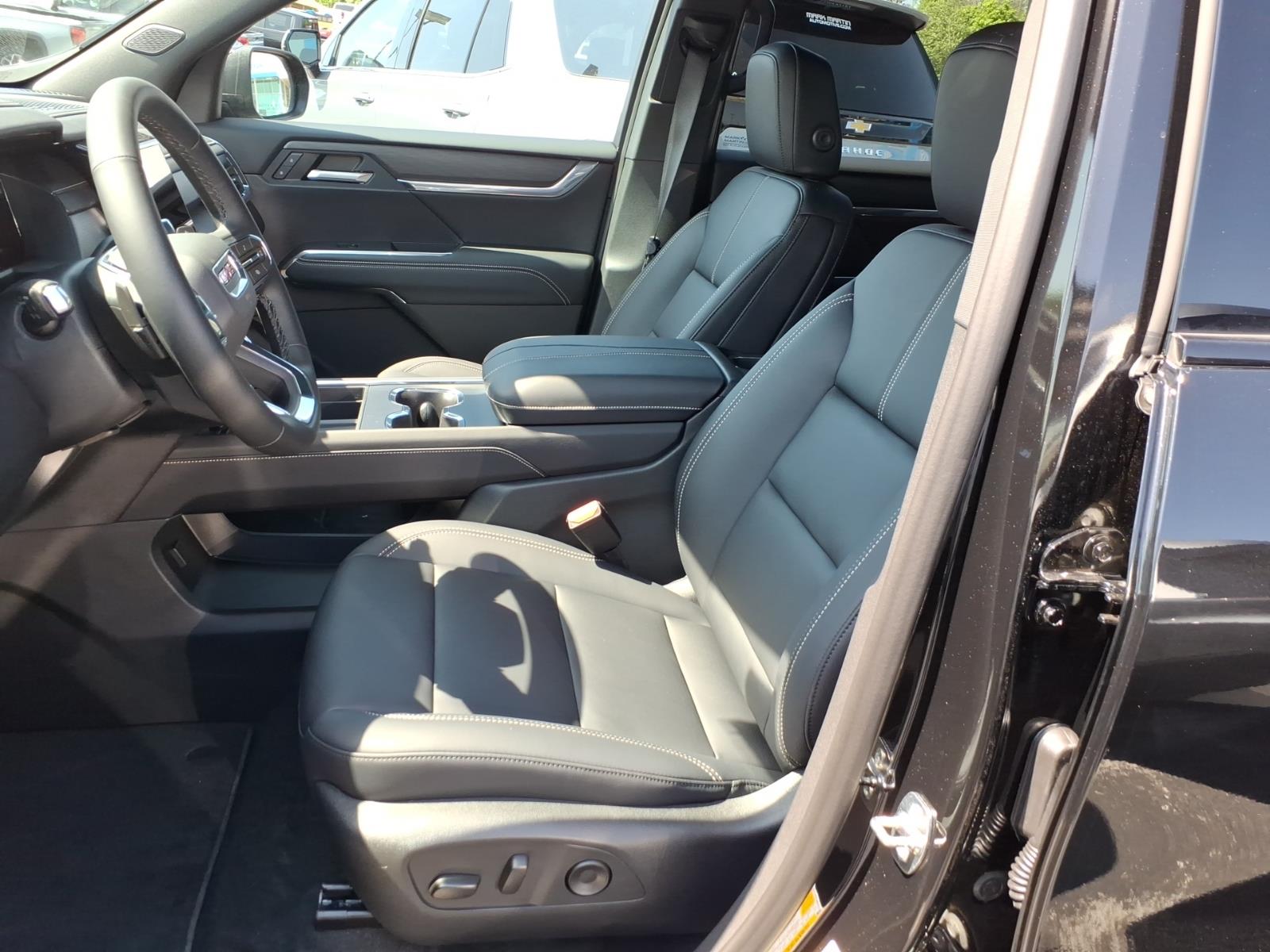 2026 GMC Acadia Elevation - Photo 14