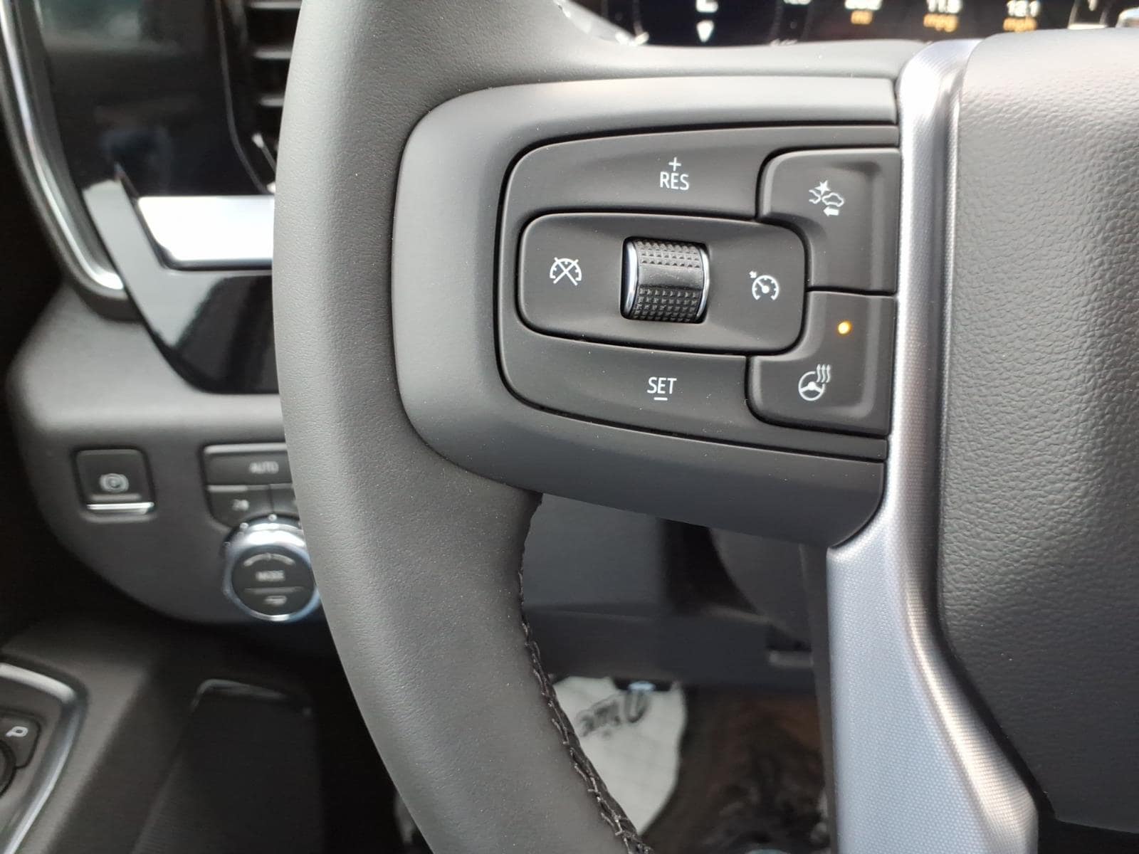 2026 GMC Sierra 1500 SLE - Photo 21