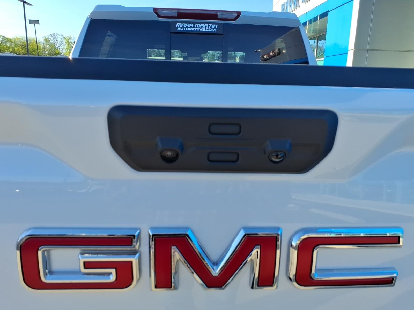 2026 GMC Sierra 1500 SLT - Photo 6