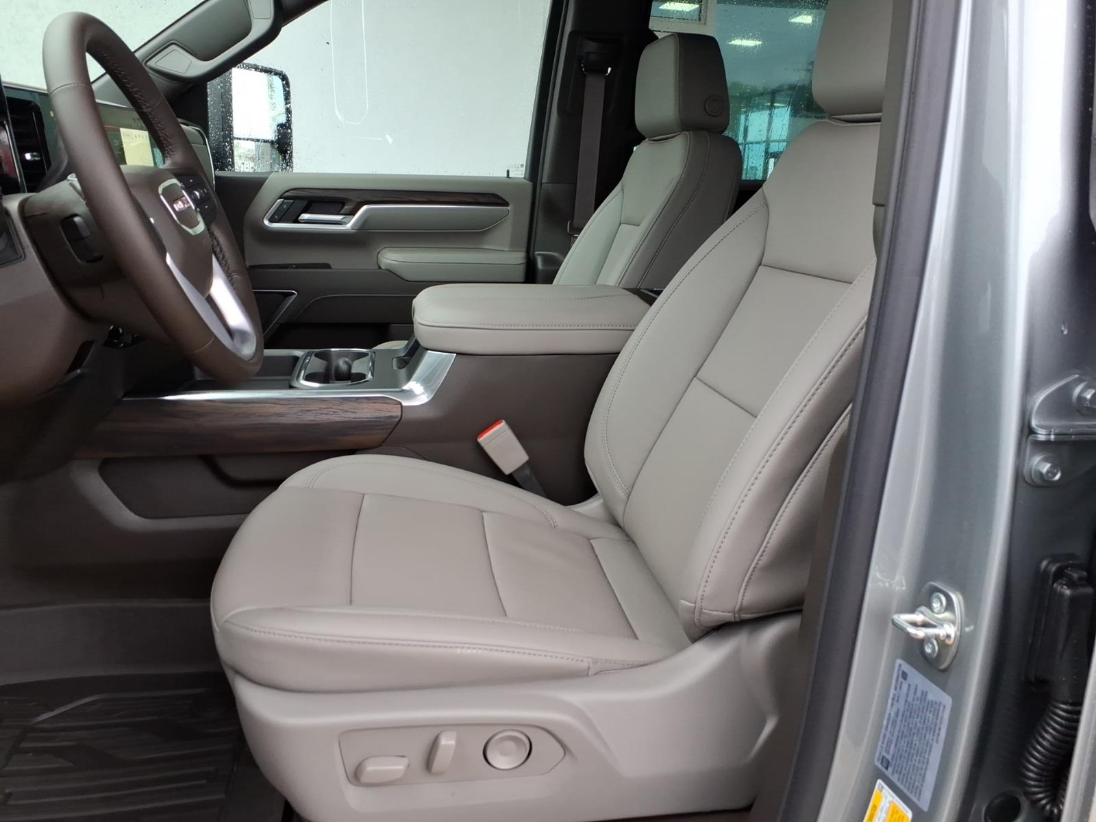 2026 GMC Sierra 2500HD SLT - Photo 15