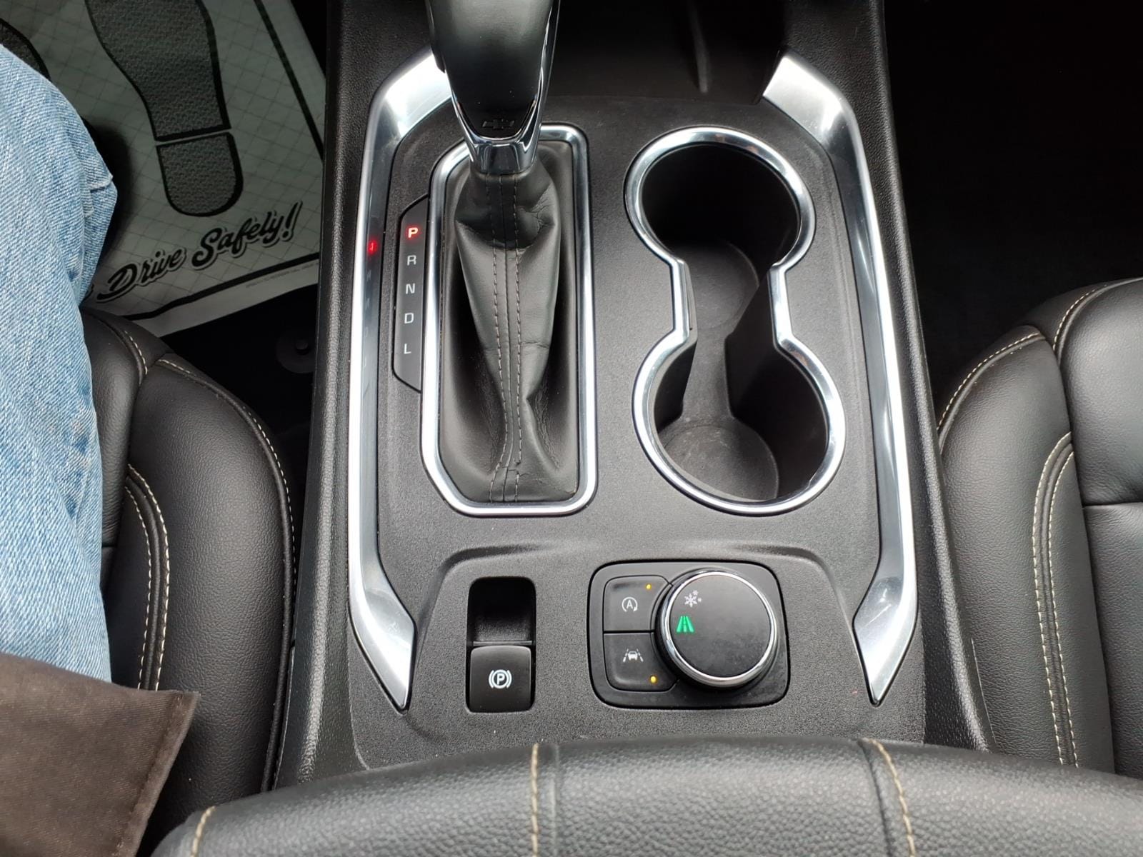 2023 Chevrolet Traverse 3LT - Photo 13
