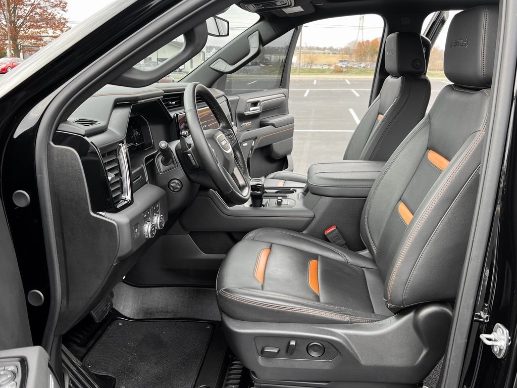 Used 2025 GMC Sierra 1500 AT4 Truck