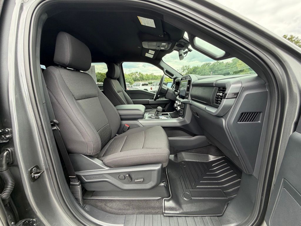 2026 Ford F-150 XLT - Photo 23