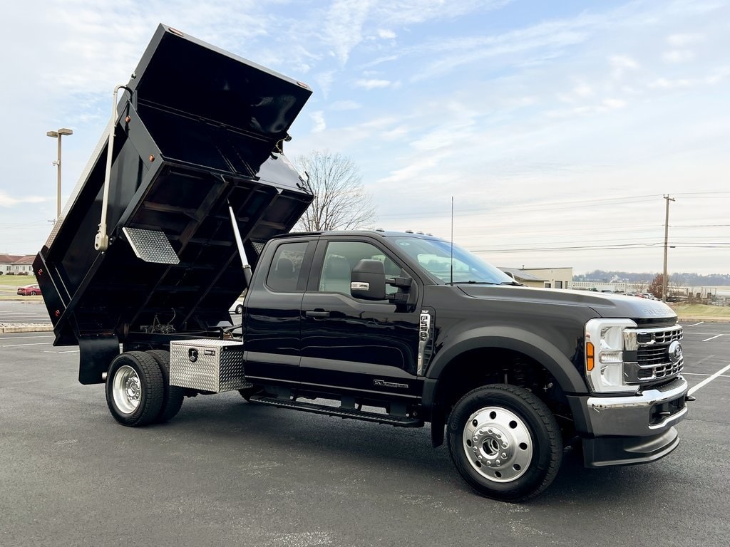 Used 2024 Ford F-550SD XLT Chassis