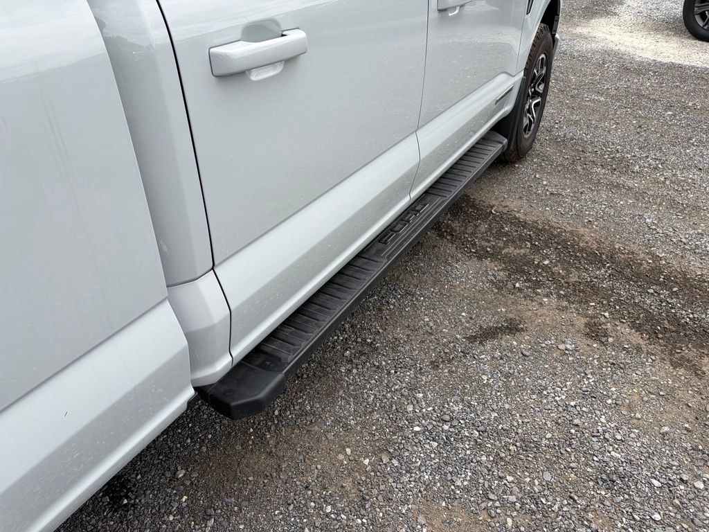2023 Ford F-150 XLT - Photo 22