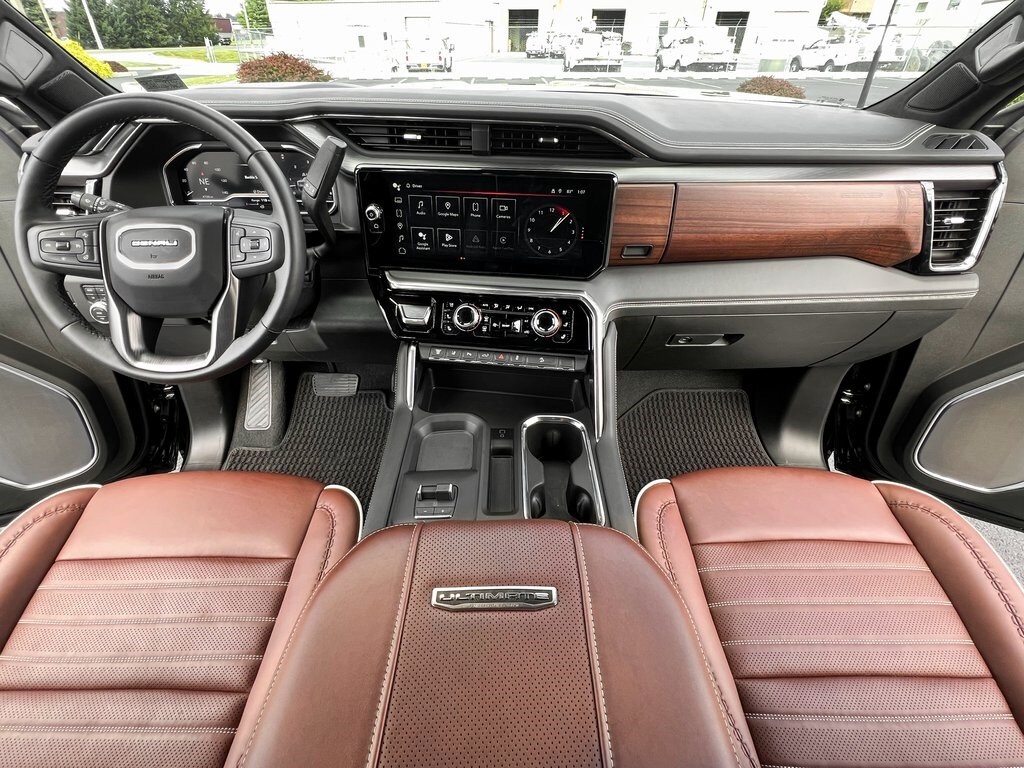 2025 Gmc Sierra HD Denali Ultimate photo 3