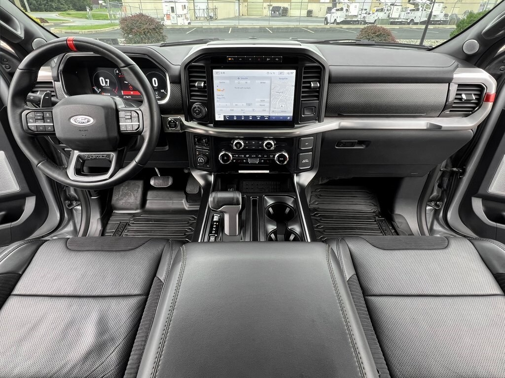 2023 Ford F-150 Raptor photo 3