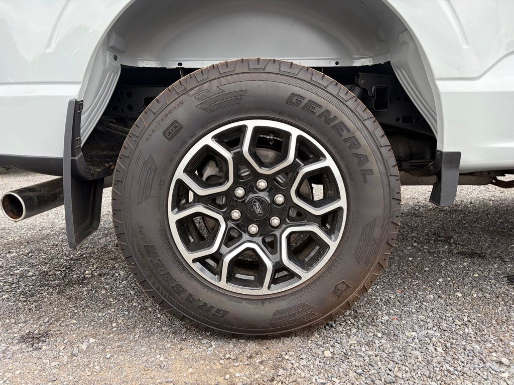 2023 Ford F-150 XLT - Photo 21