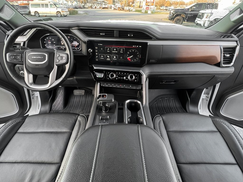 Used 2025 GMC Sierra 1500 Denali Truck