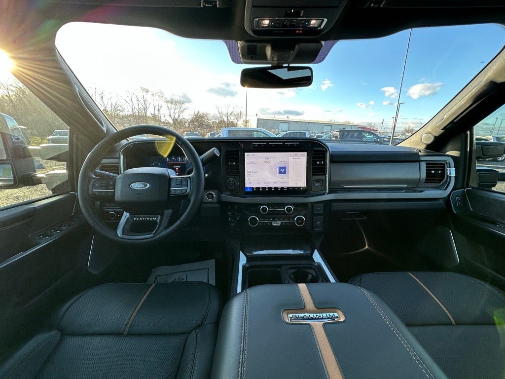 Used 2024 Ford F-350SD Platinum Truck