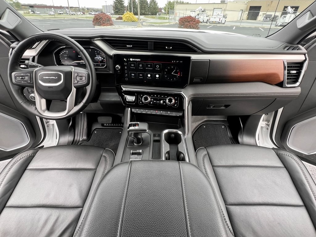 2025 Gmc Sierra 1500 Denali photo 3