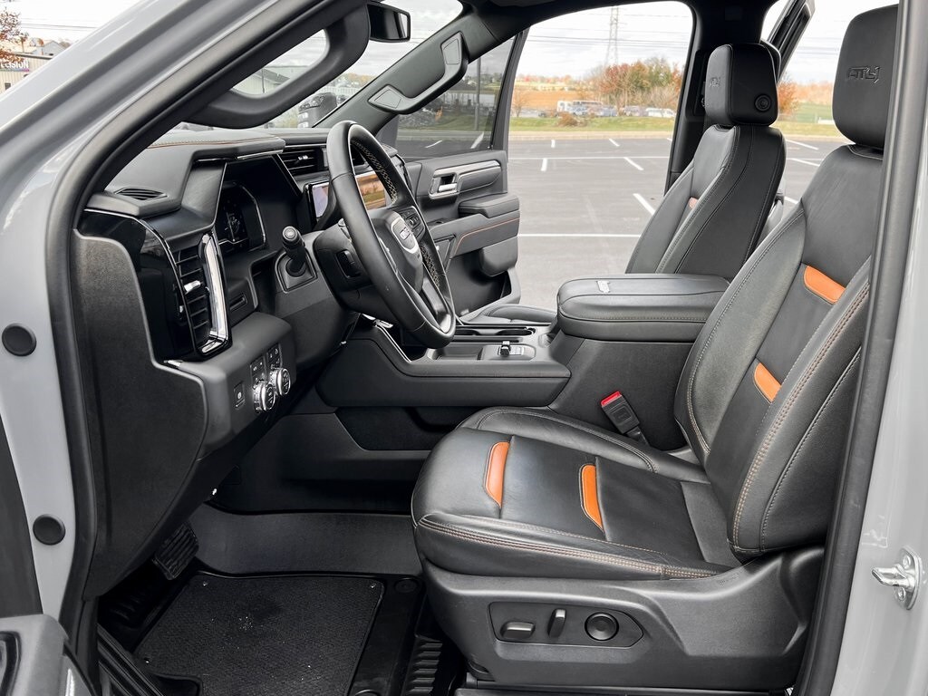 Used 2025 GMC Sierra 2500HD AT4 Truck