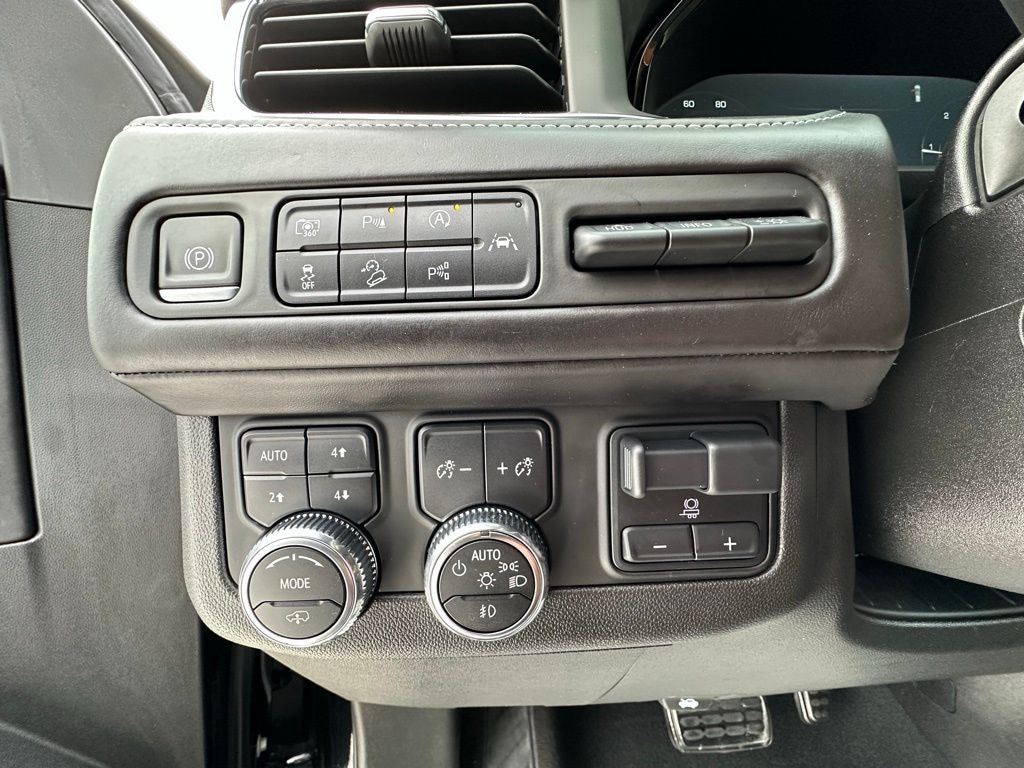 Used 2023 GMC Yukon XL Denali Ultimate SUV