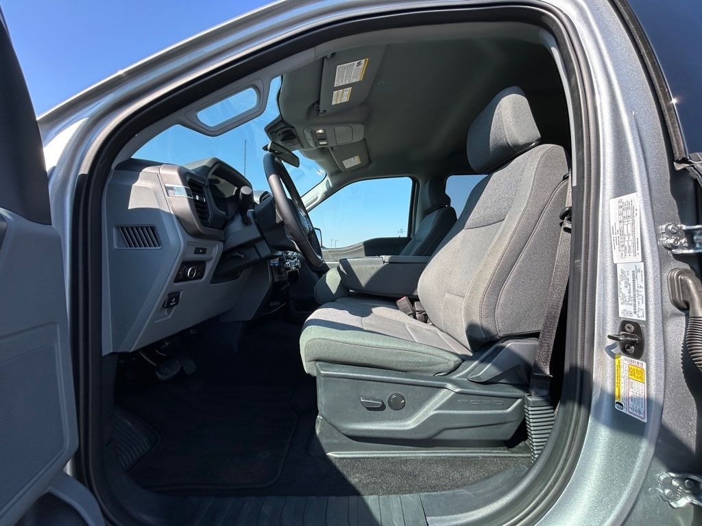 Used 2025 Ford F-150 XLT Truck