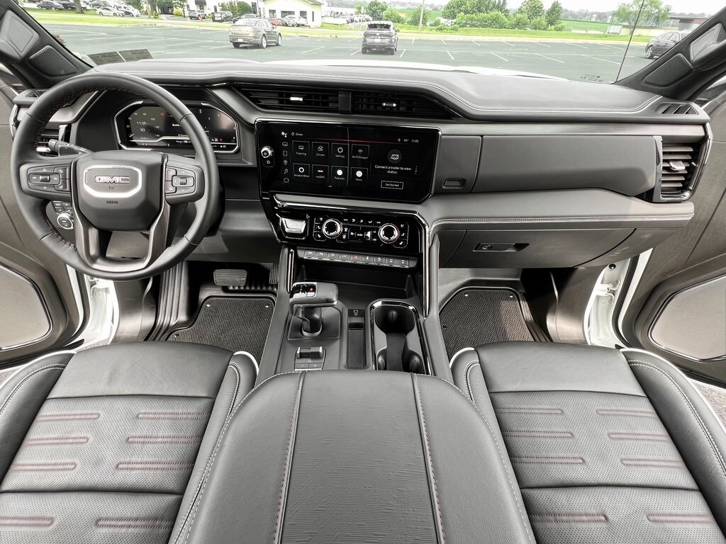 2024 Gmc Sierra 1500 AT4X photo 3