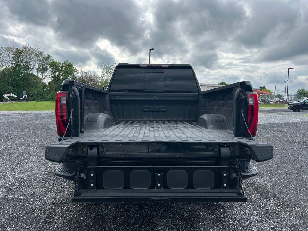 2025 GMC Sierra 2500HD Denali - Photo 17