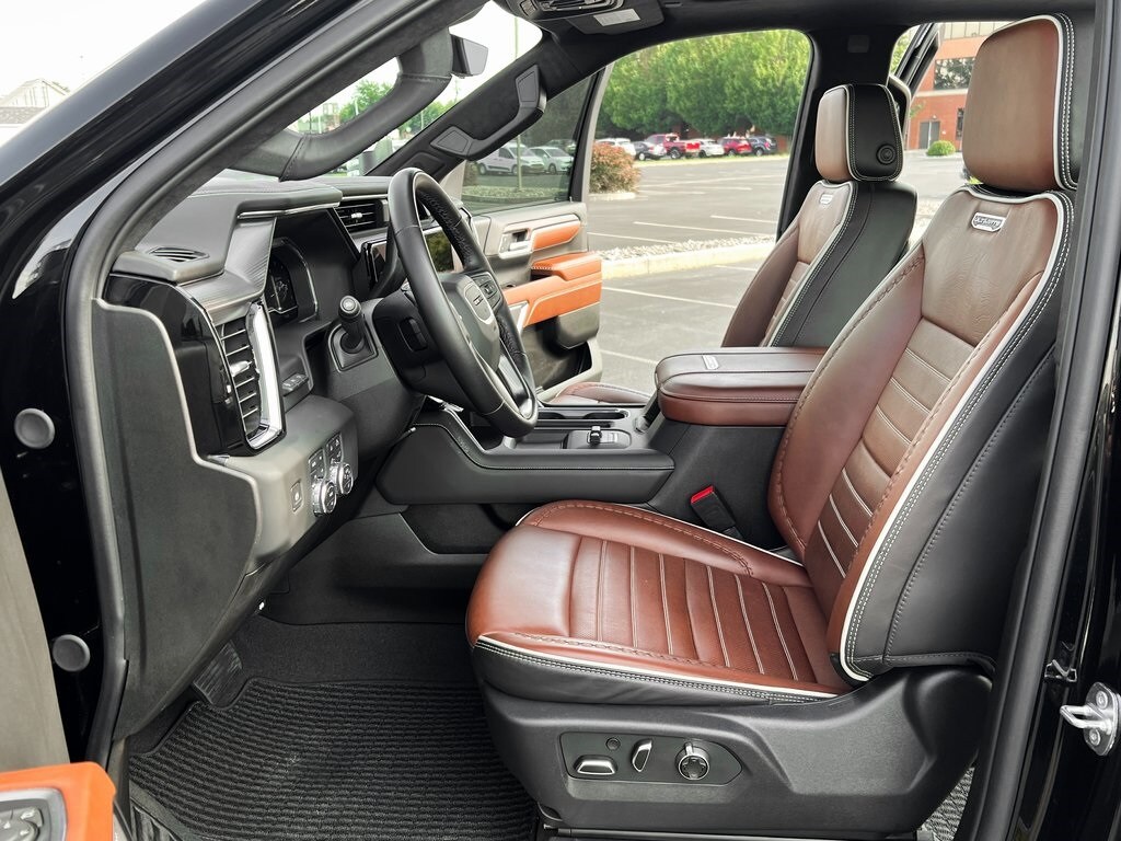 2024 Gmc Sierra HD Denali Ultimate photo 2